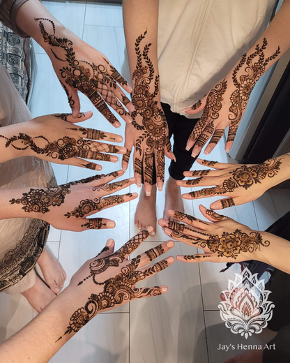 Traveling | Henna Session