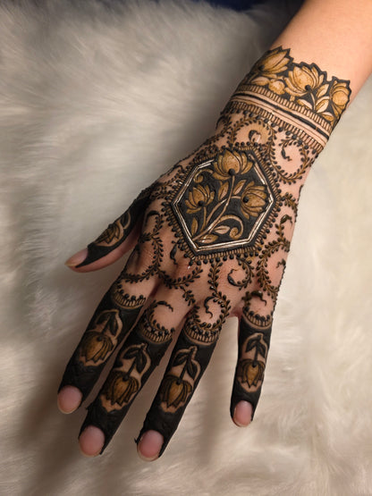 Moblie Henna Service | Karva Chauth
